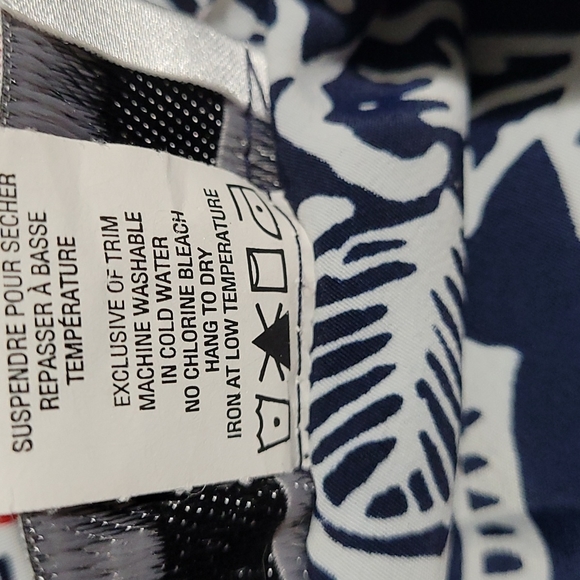 Pull up Skirt - Picture 3 of 3